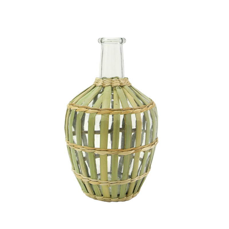 Diamond Shaped Rattan And Bamboo Mixed Glass Vases YD-ACC-036
